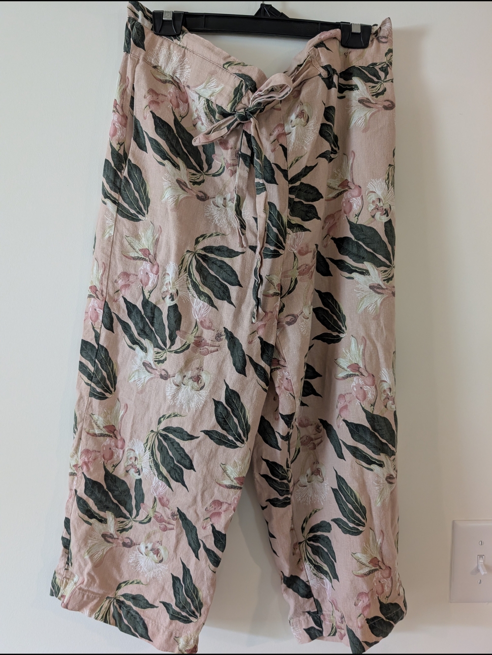 Jules & Leopold Beige and Pink Label Top